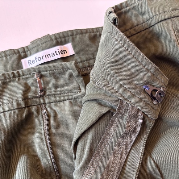 Reformation Jackson Cargo Pant Size 4 - Picture 4 of 6